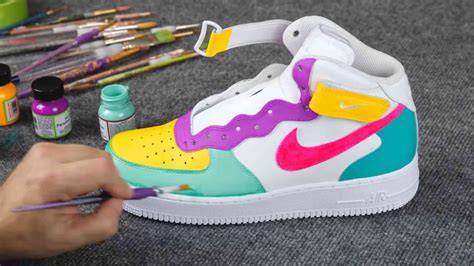 spray paint for sneakers